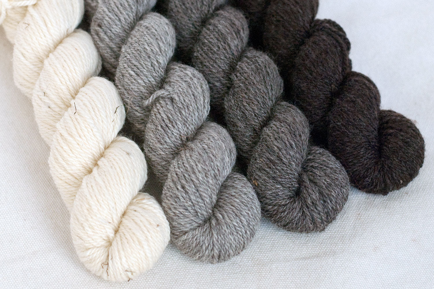 Elora Naturals - mini-skein sampler set