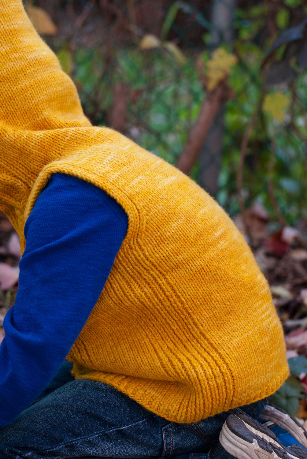 Autumn Hike Hoodie side rib detail
