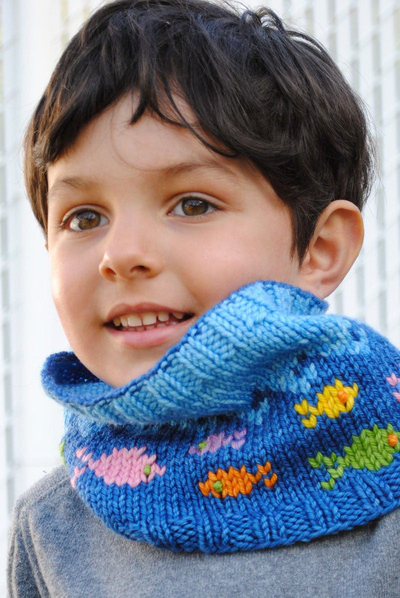 Fish in the Sea Cowl Knitting Kit