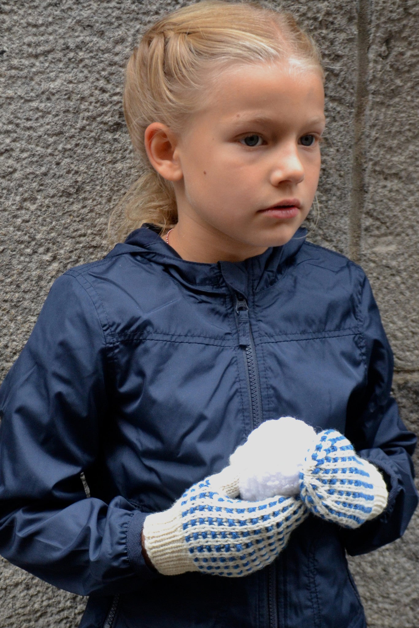 Frost and Twilight Mitts