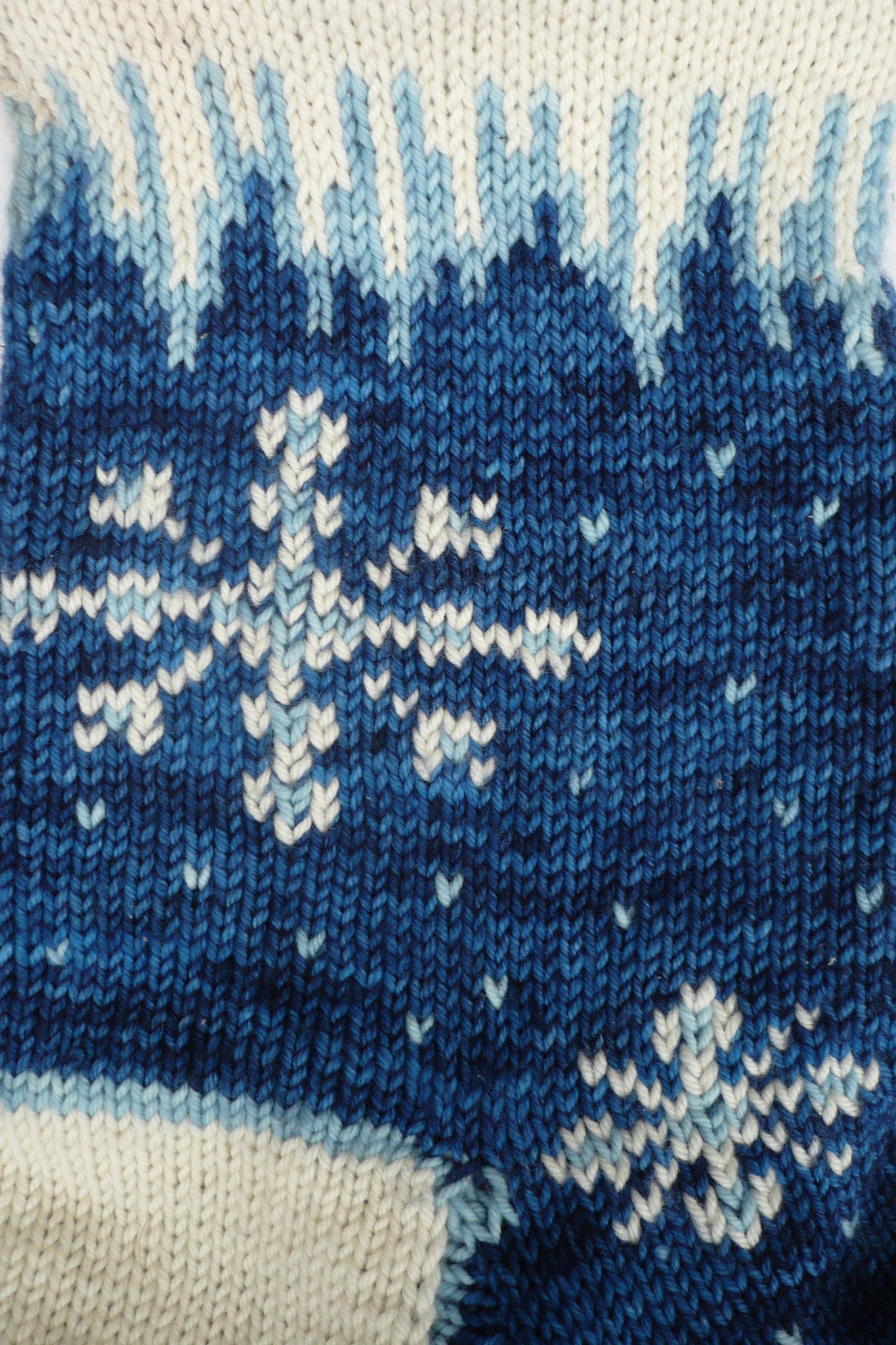 Icicle Christmas Stocking Knitting Kit