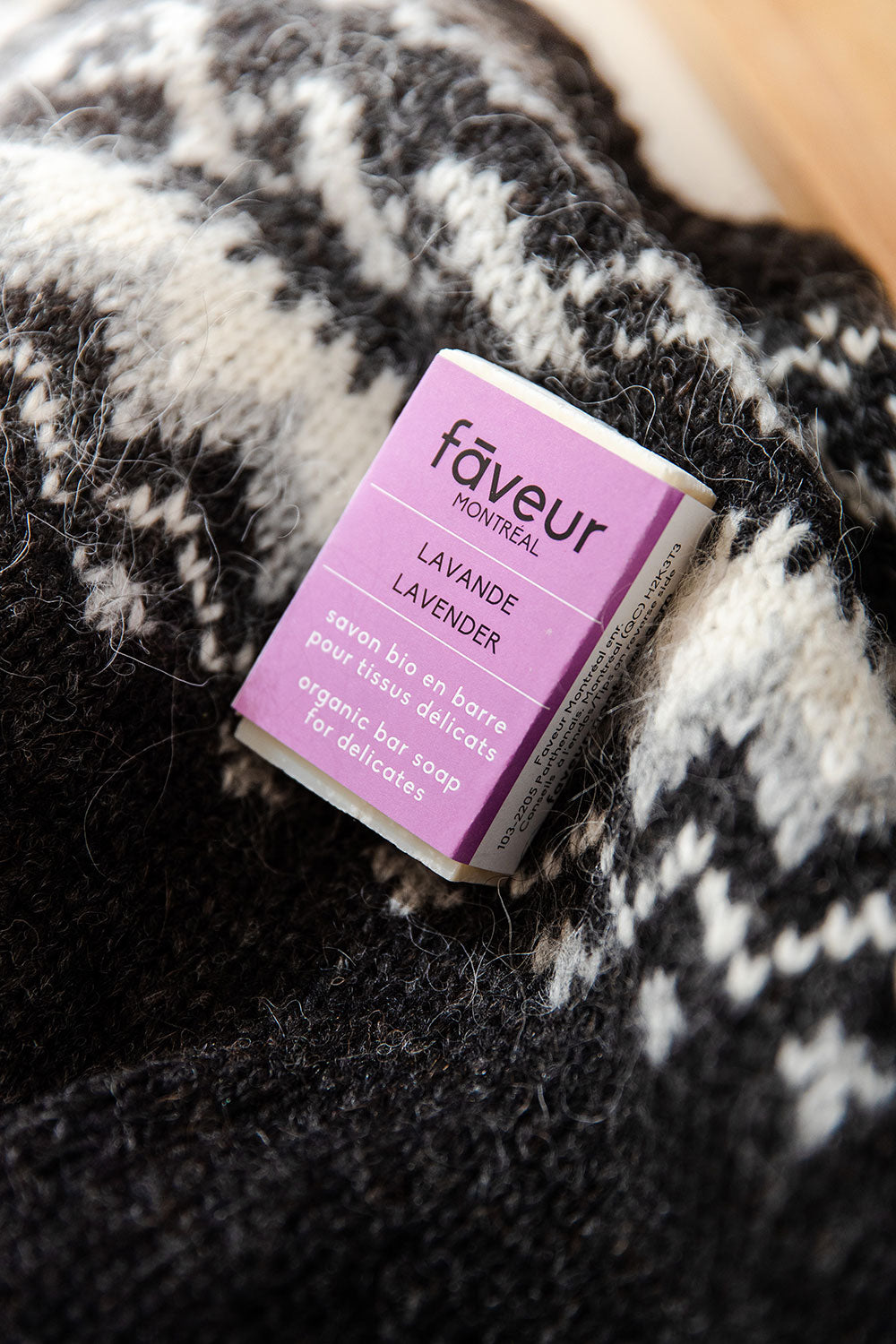 Organic bar soap for delicates