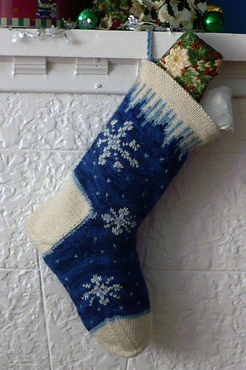 Icicle Christmas Stocking knitting pattern